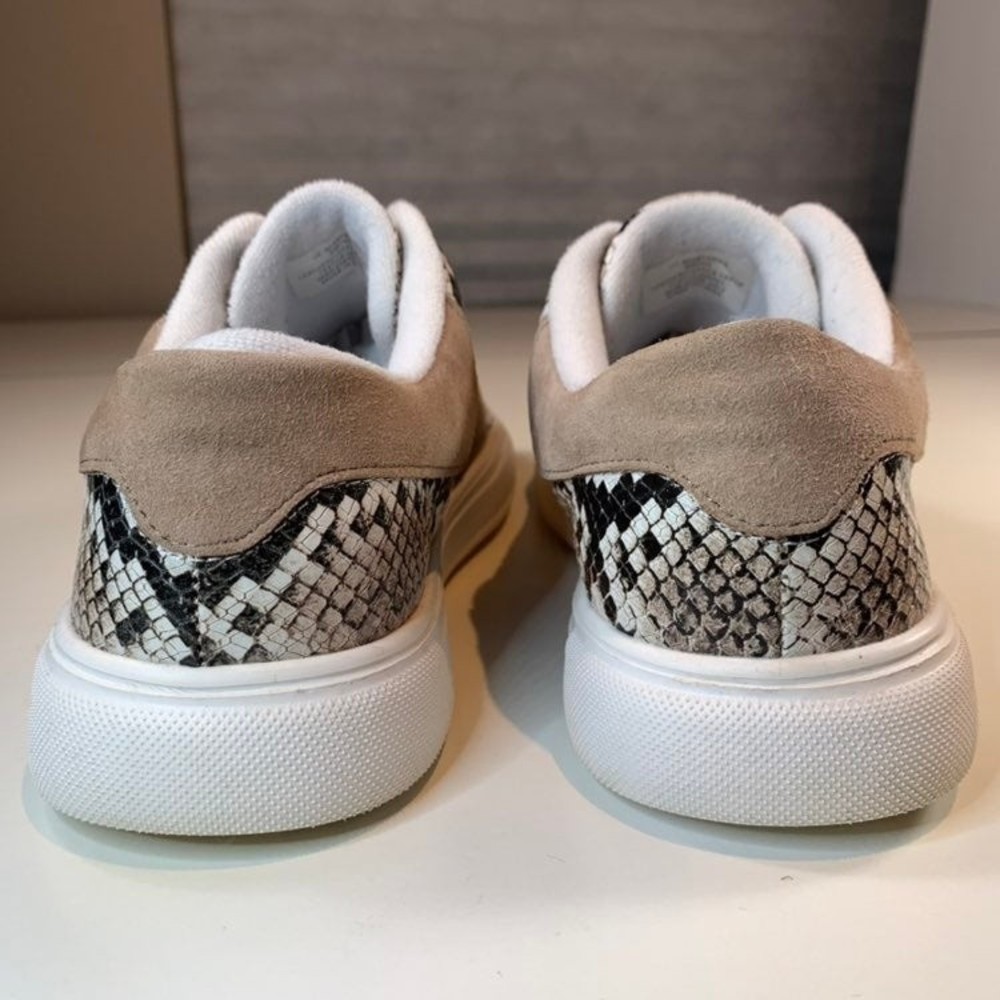 Vince Camuto Shoes Women's 9 'Maryenda' Slip-on Snake skin Sneaker washable - Picture 5 of 11